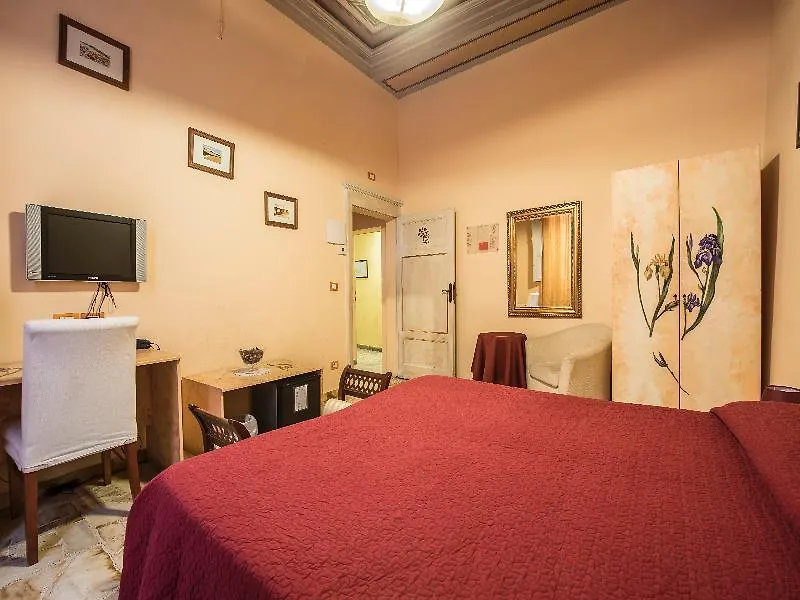 Residenza D'Epoca Locanda Di San Martino Siena Oda ve Kahvaltı