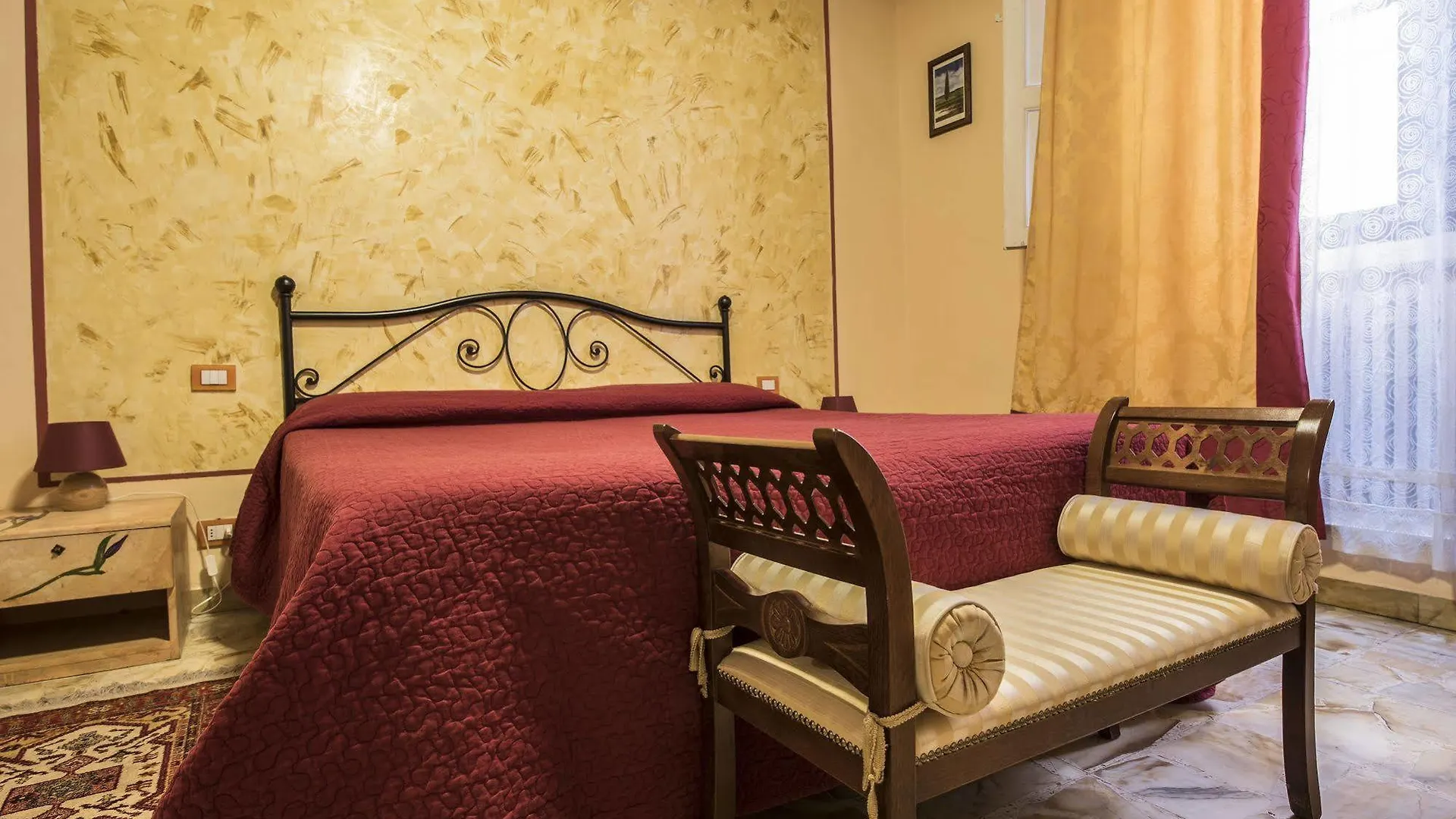 Residenza D'Epoca Locanda Di San Martino Siena İtalya
